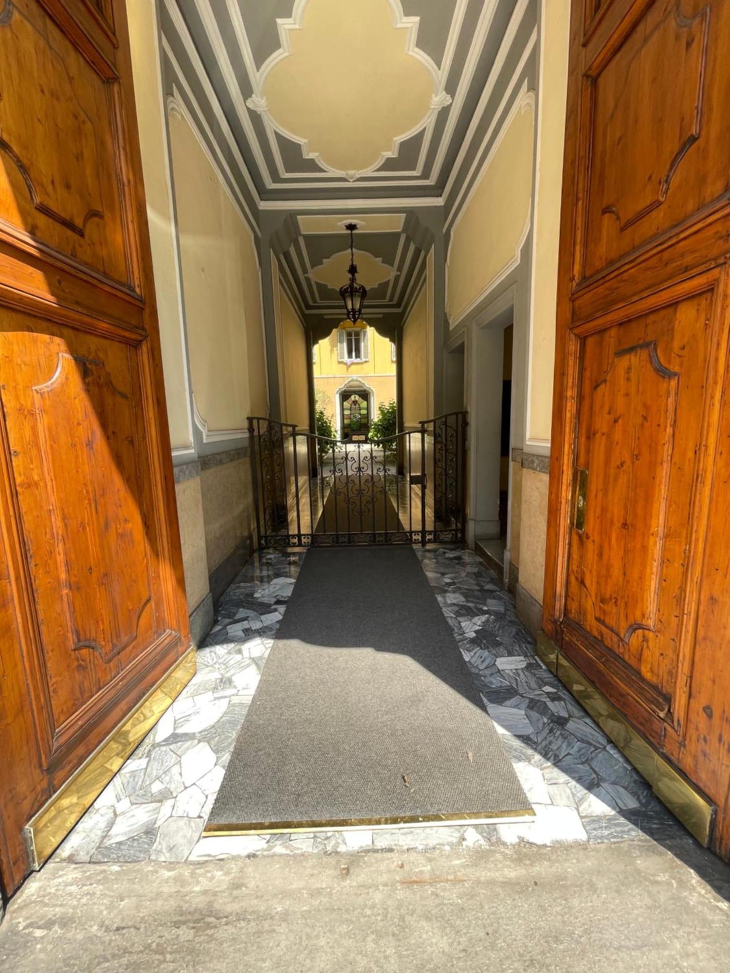 Appartamento A 5 Minuti Dal Centro Di Milano Di Anita E Marco エクステリア 写真